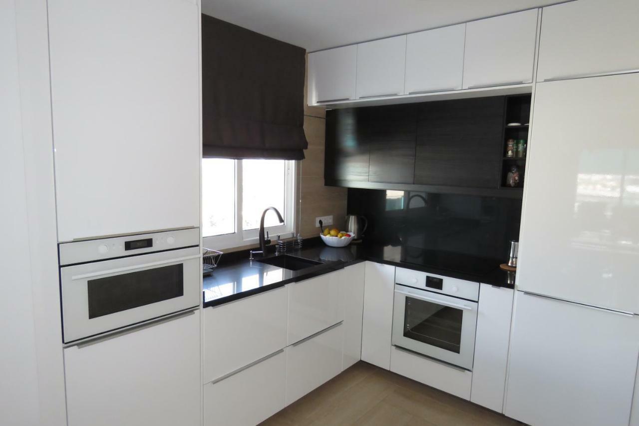 Doris Apartment กันดิอา ภายนอก รูปภาพ